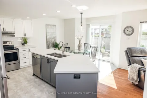 14 VISTAPOINTE Drive, ON K2G 6N5