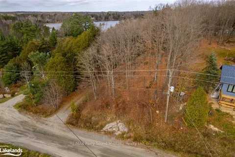 0 NARROWS SIDE Road, ON P2A 0B2