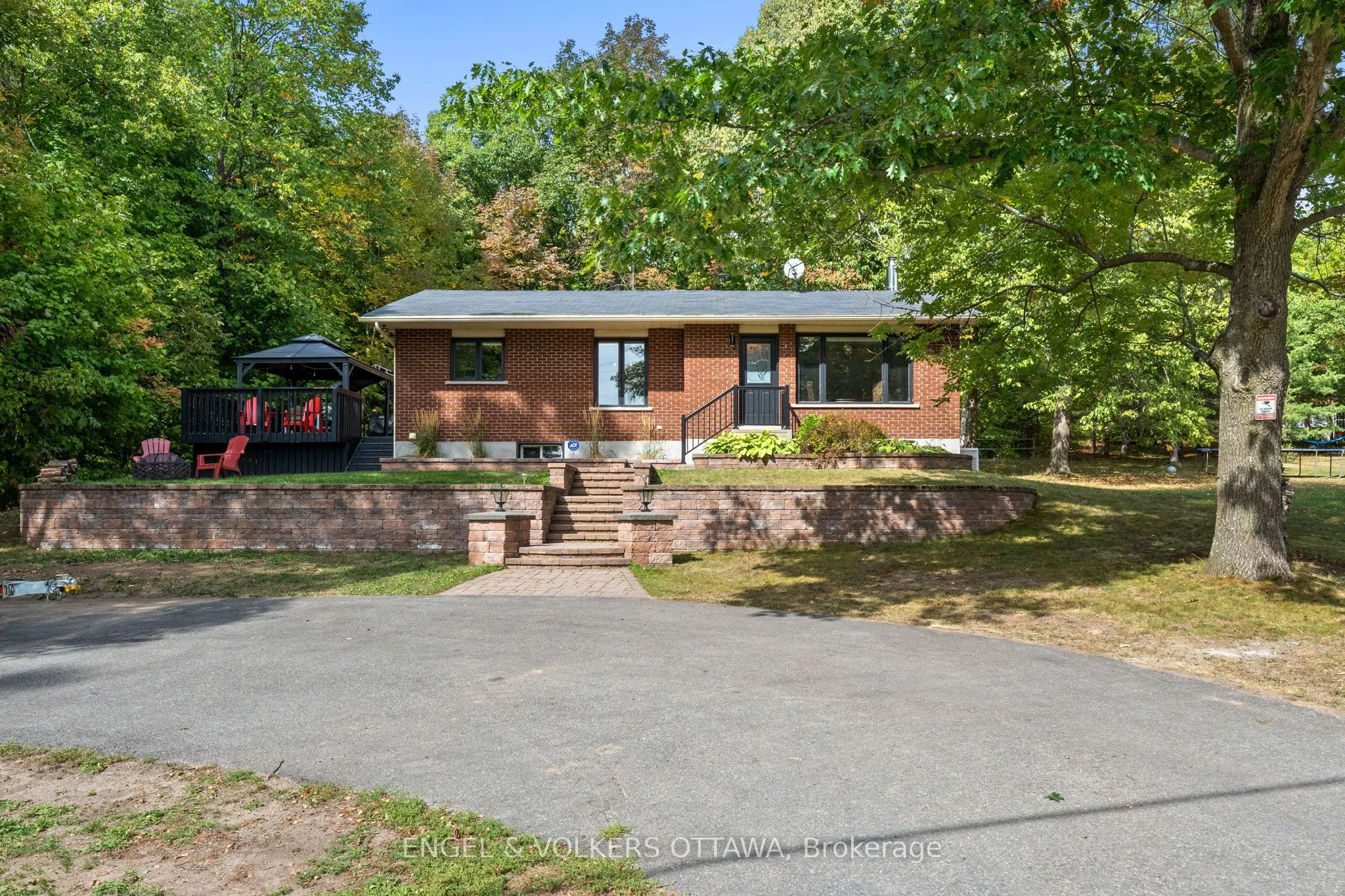 329 Kennedy Road, ON K0J 1H0