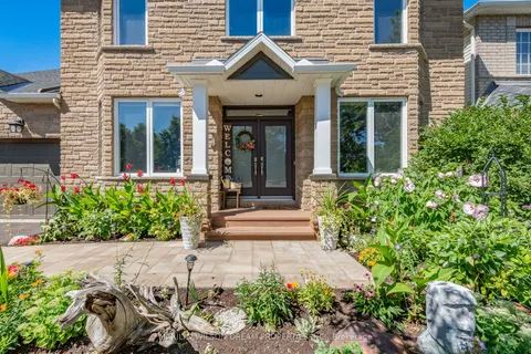 12 Greenpointe Drive, ON K2J 4T9