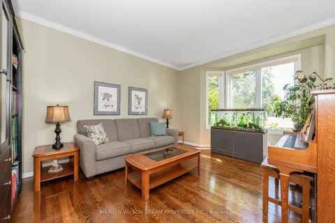 12 Greenpointe Drive, ON K2J 4T9