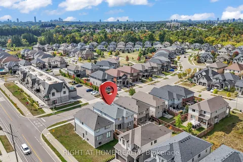 321 Carriage Way, ON N2K 0C2