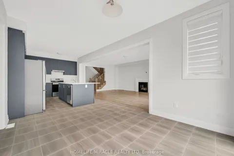 137 Harwood Avenue, ON N4T 0P8