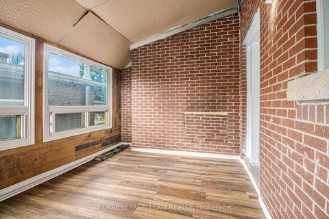 1285 Fellows Road, ON K2C 2V8