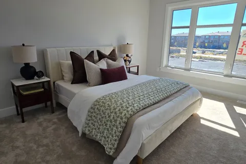 175 CRAIG DUNCAN Terrace, ON K2S 3C4