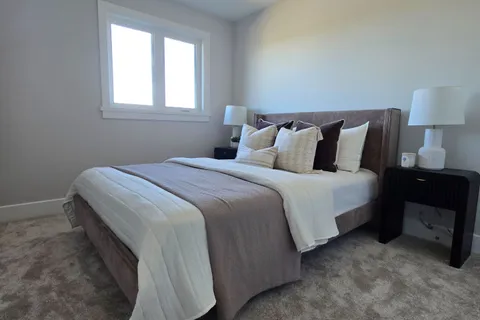 175 CRAIG DUNCAN Terrace, ON K2S 3C4