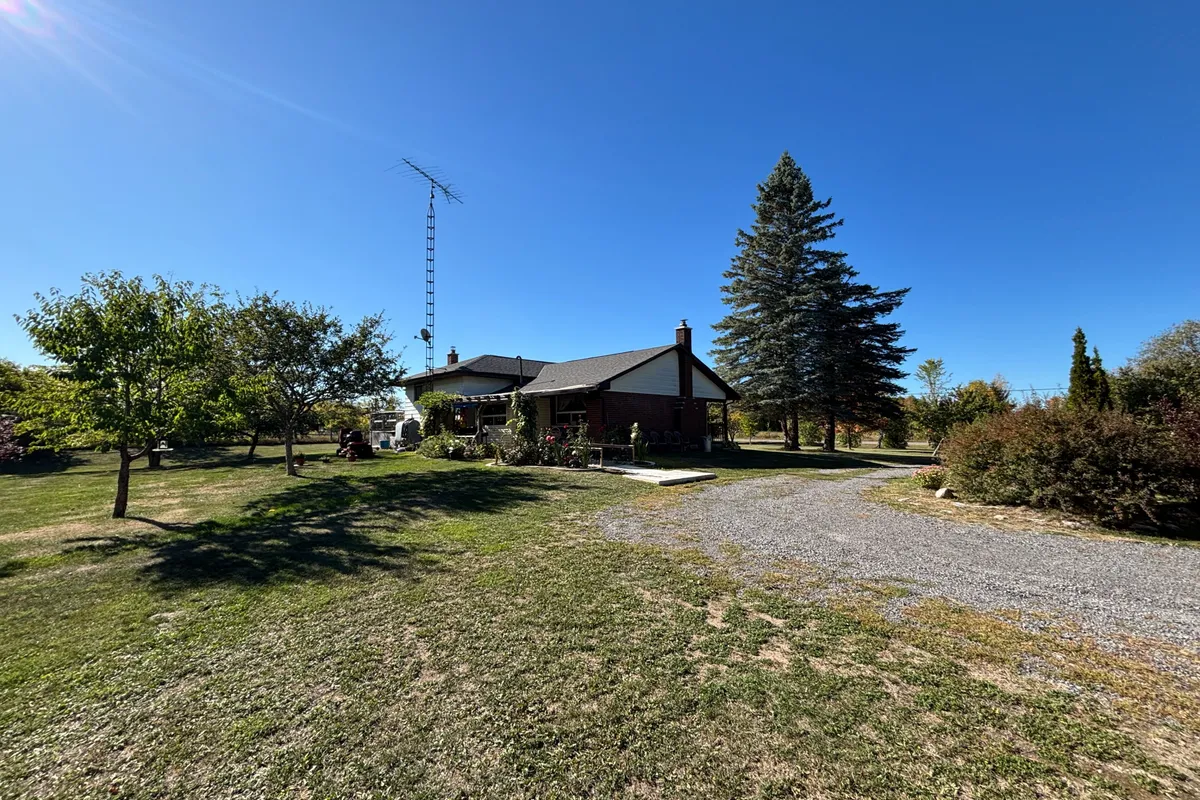 2725 Dummer Asphodel Road, ON K0L 2V0