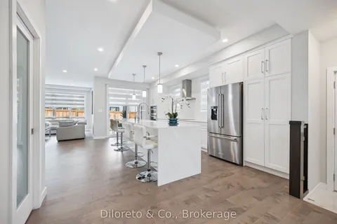 8 Ryder Avenue, ON N1G 4V5