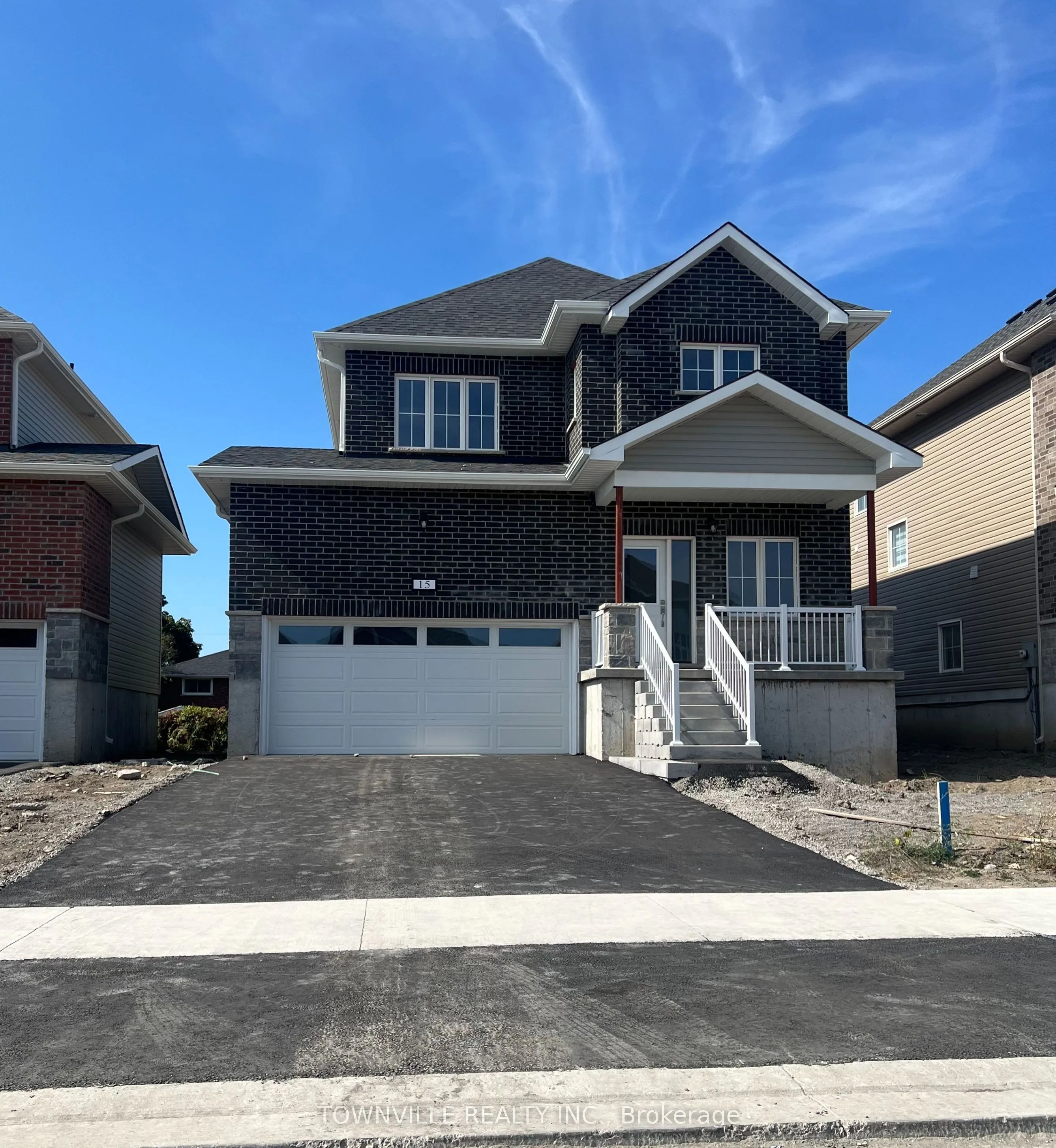 15 Bradden Crescent, ON K8N 0T8