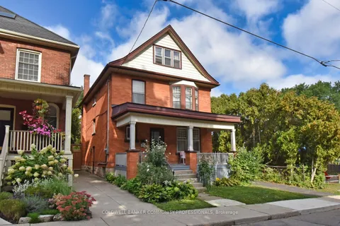 14 Spruceside Avenue, ON L8P 3Y3