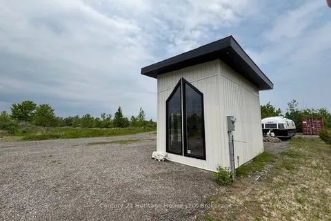 655 Pleasant Beach Road, ON L0S 1R0