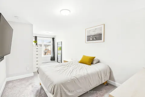 184 Hooper Street, ON K7C 0W2