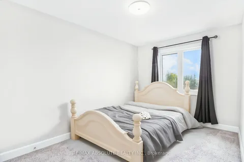 184 Hooper Street, ON K7C 0W2