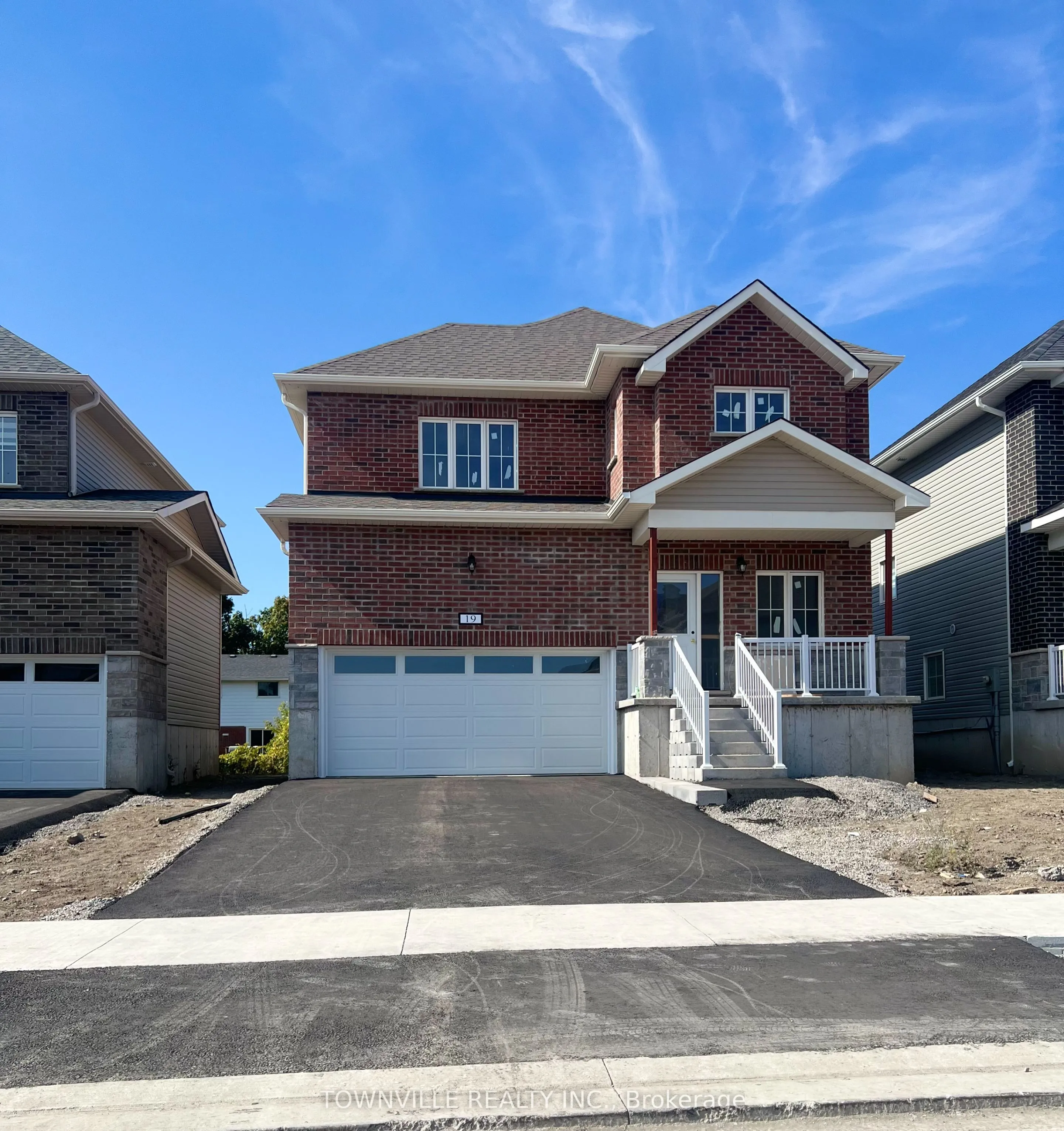 19 Bradden Crescent, ON K8N 0T8