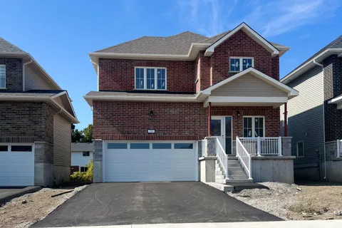 19 Bradden Crescent, ON K8N 0T8