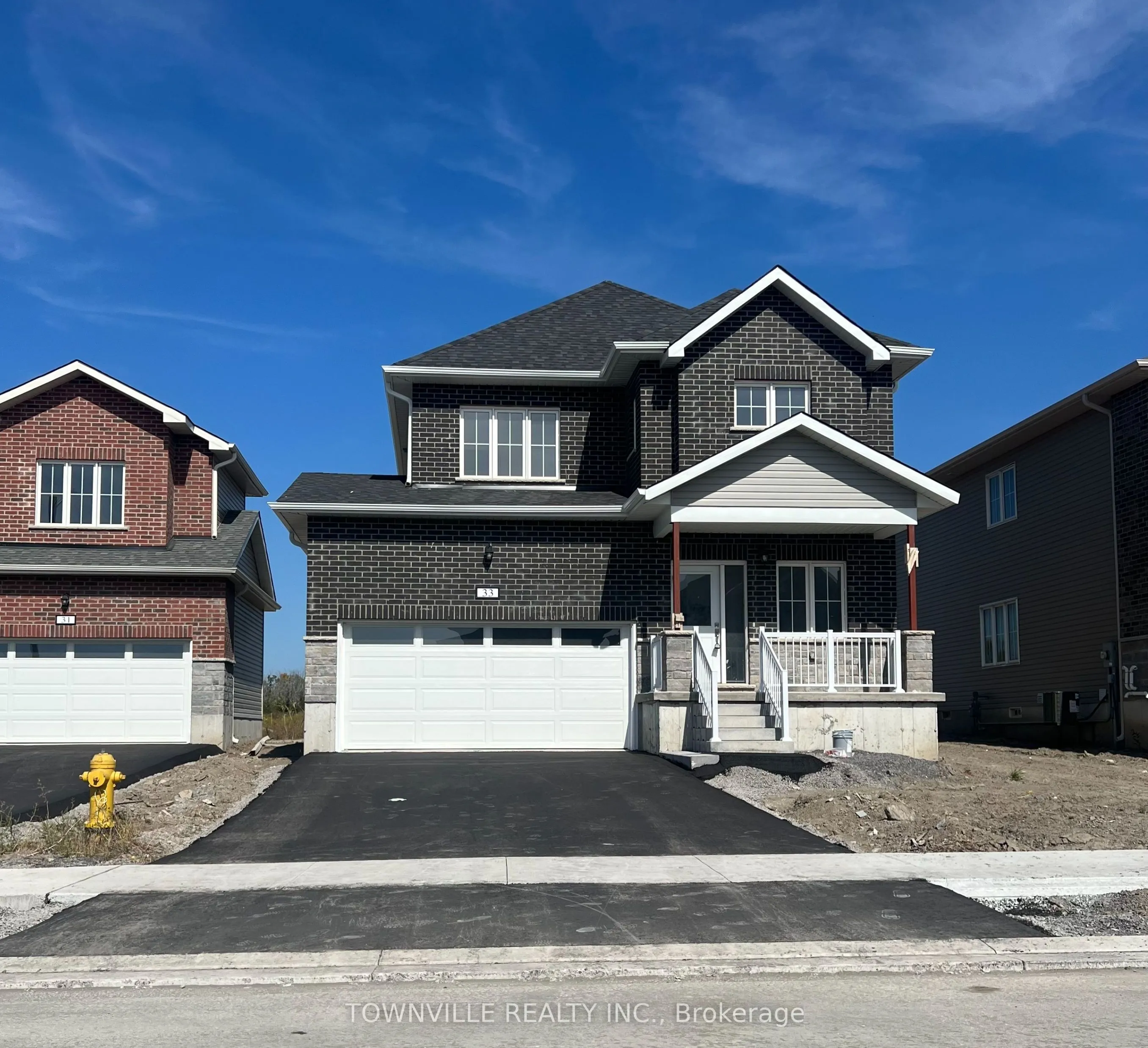 33 Bradden Crescent, ON K8N 0T8