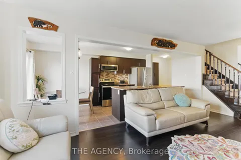 9 Lynch Crescent, ON L0R 1C0