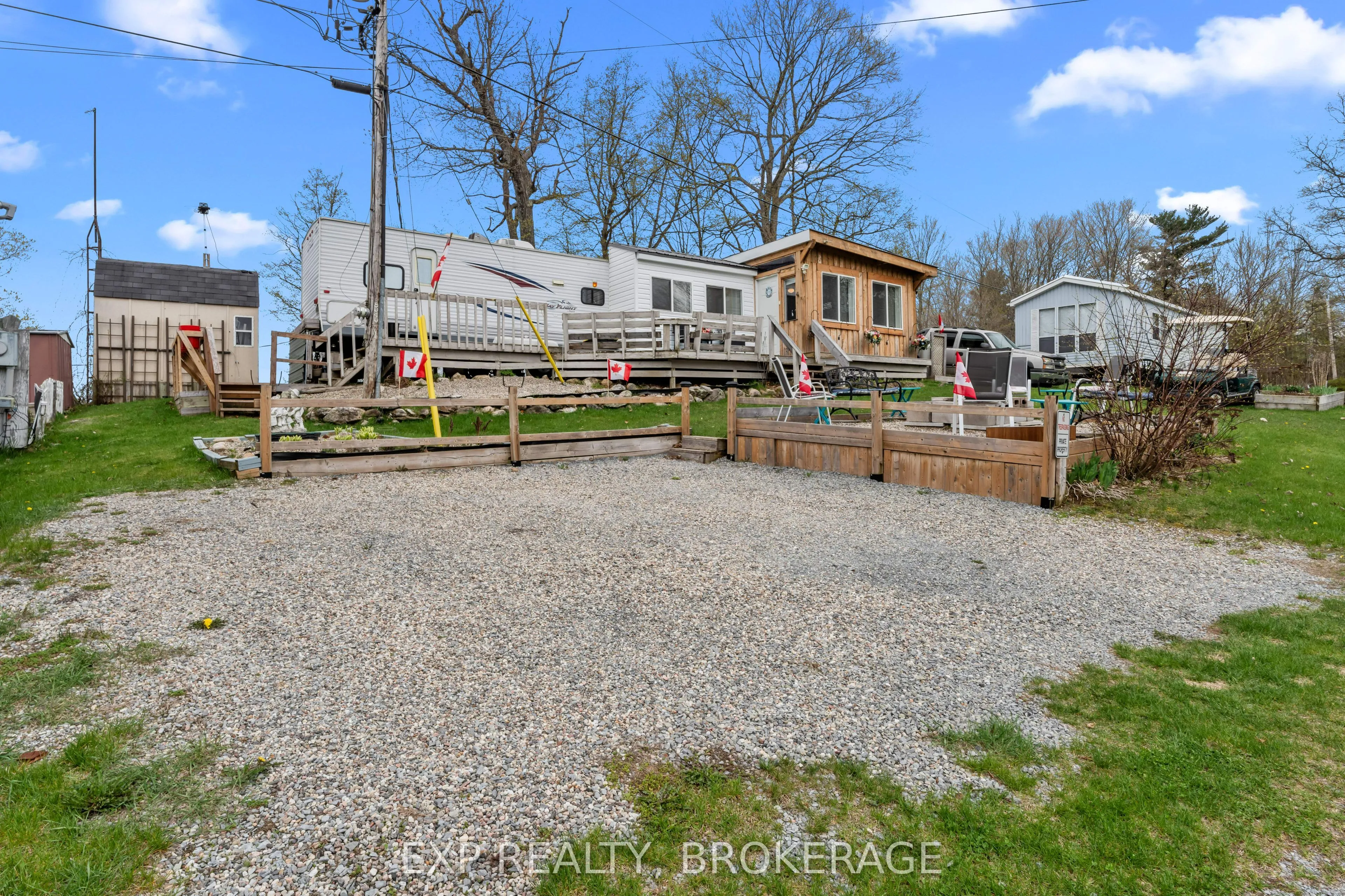 9 GLENFORD Lane, ON K0H 1T0