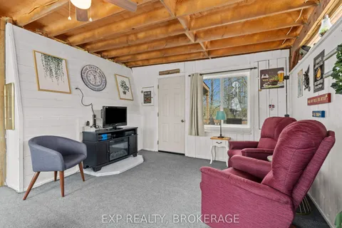 9 GLENFORD Lane, ON K0H 1T0