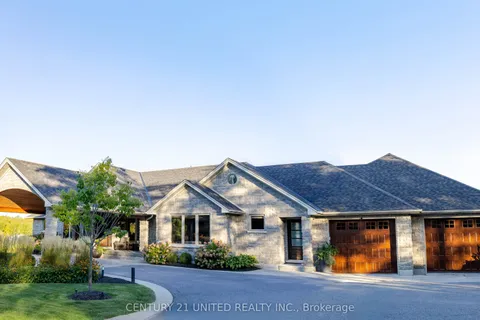 7 Maplehill Drive, ON K9J 0E5