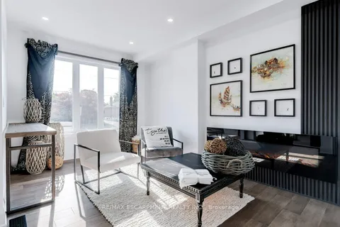 38 East 16th Street, ON L9A 4H9