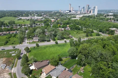 7304 Alex Avenue, ON L2G 7V4