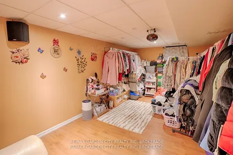 7304 Alex Avenue, ON L2G 7V4