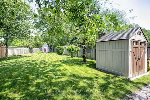 7304 Alex Avenue, ON L2G 7V4