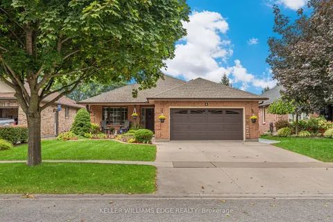 8 Oakridge Boulevard, ON L3E 0R7