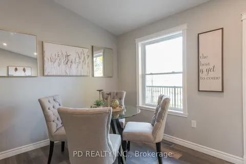 2 East Street, ON L0A 1A0