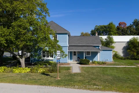 5 The Square, ON N0M 1G0