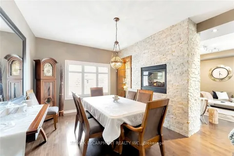 349 Valridge Drive, ON L9G 0B1