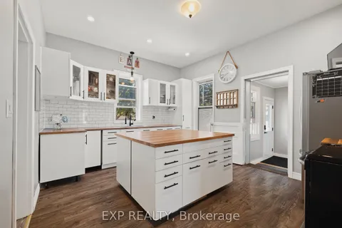 290 Turnberry Street, ON N0G 1H0