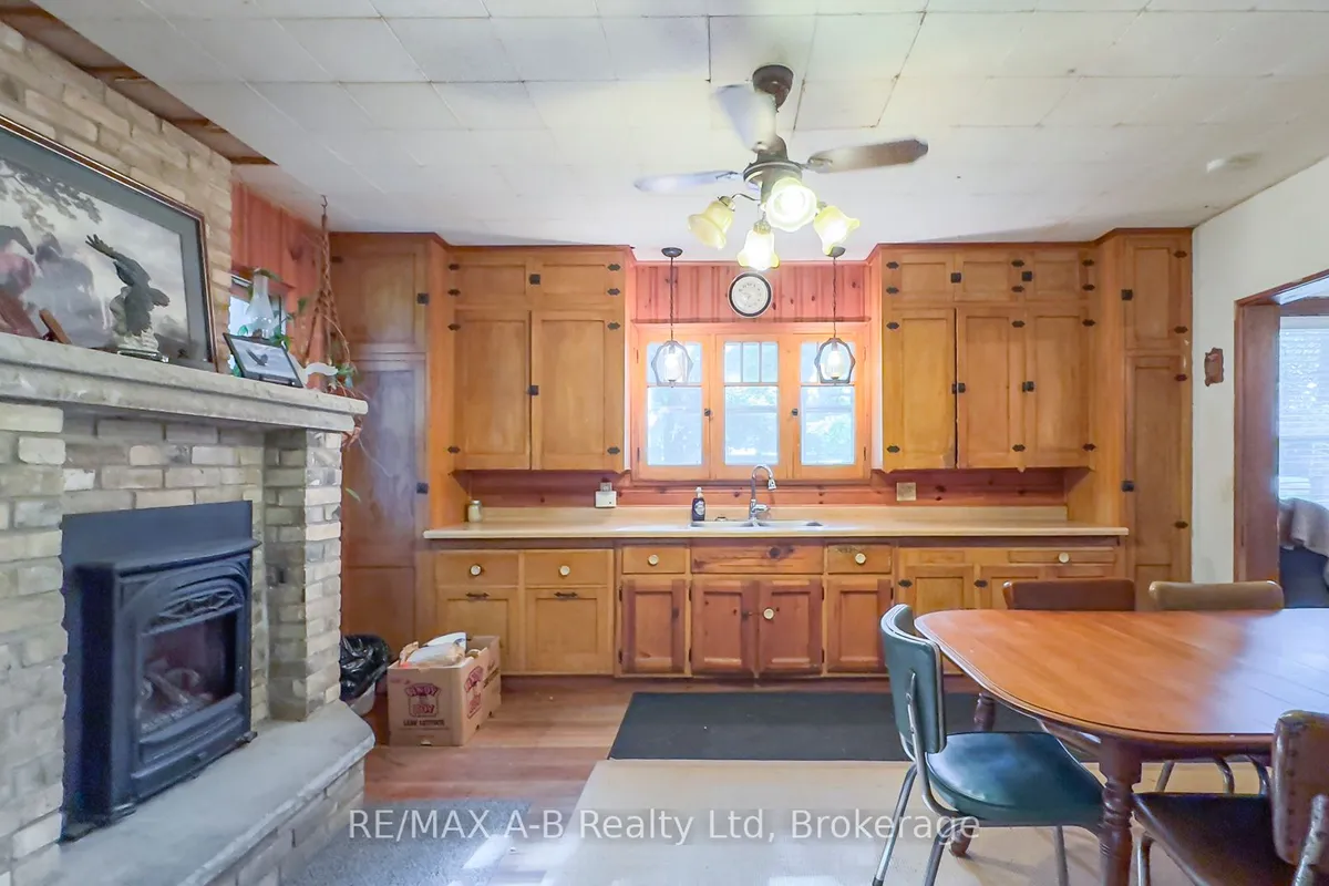 4740 16 Line, ON N4X 1C9