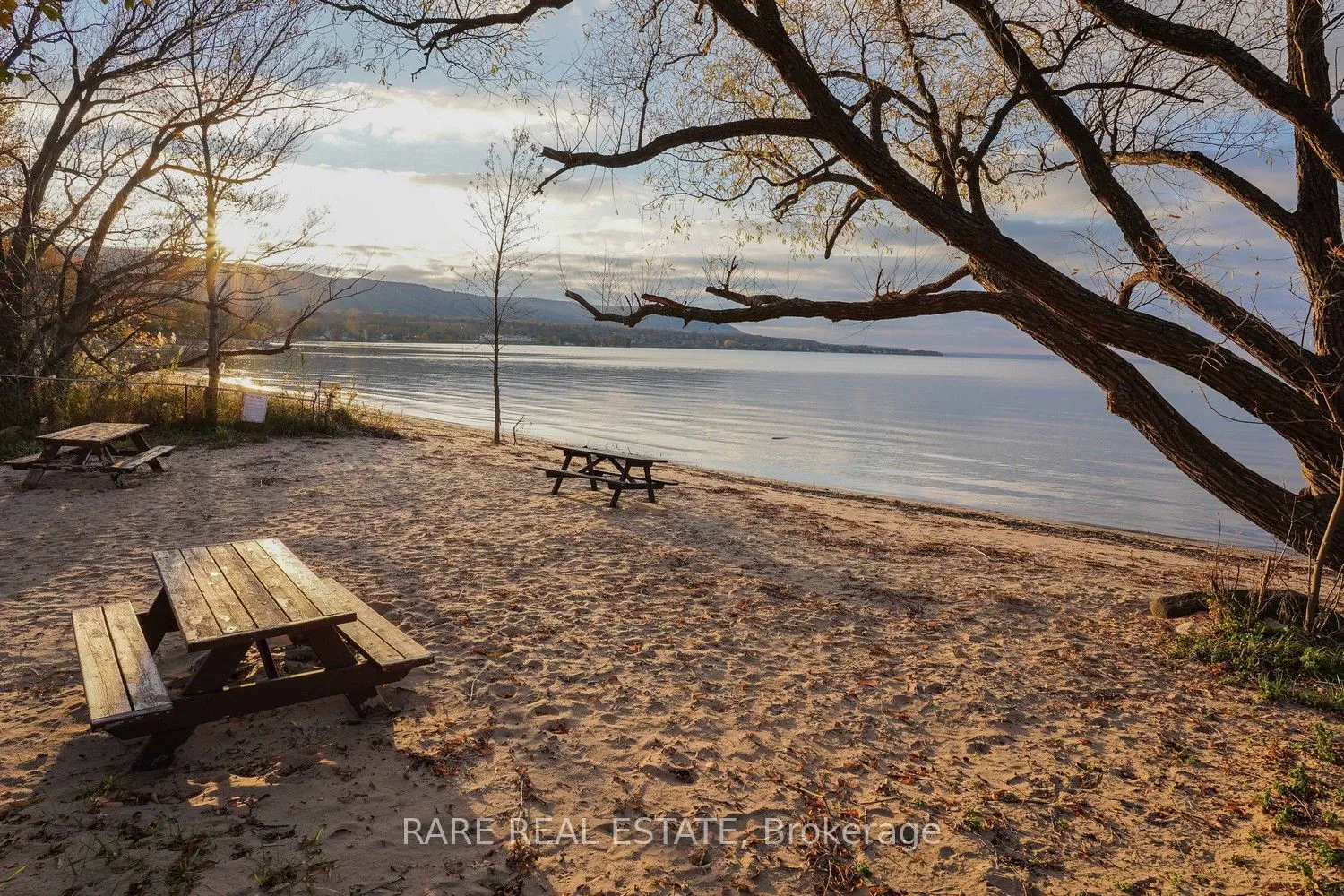 162 Blue Mountain Drive, ON L9Y 0K9