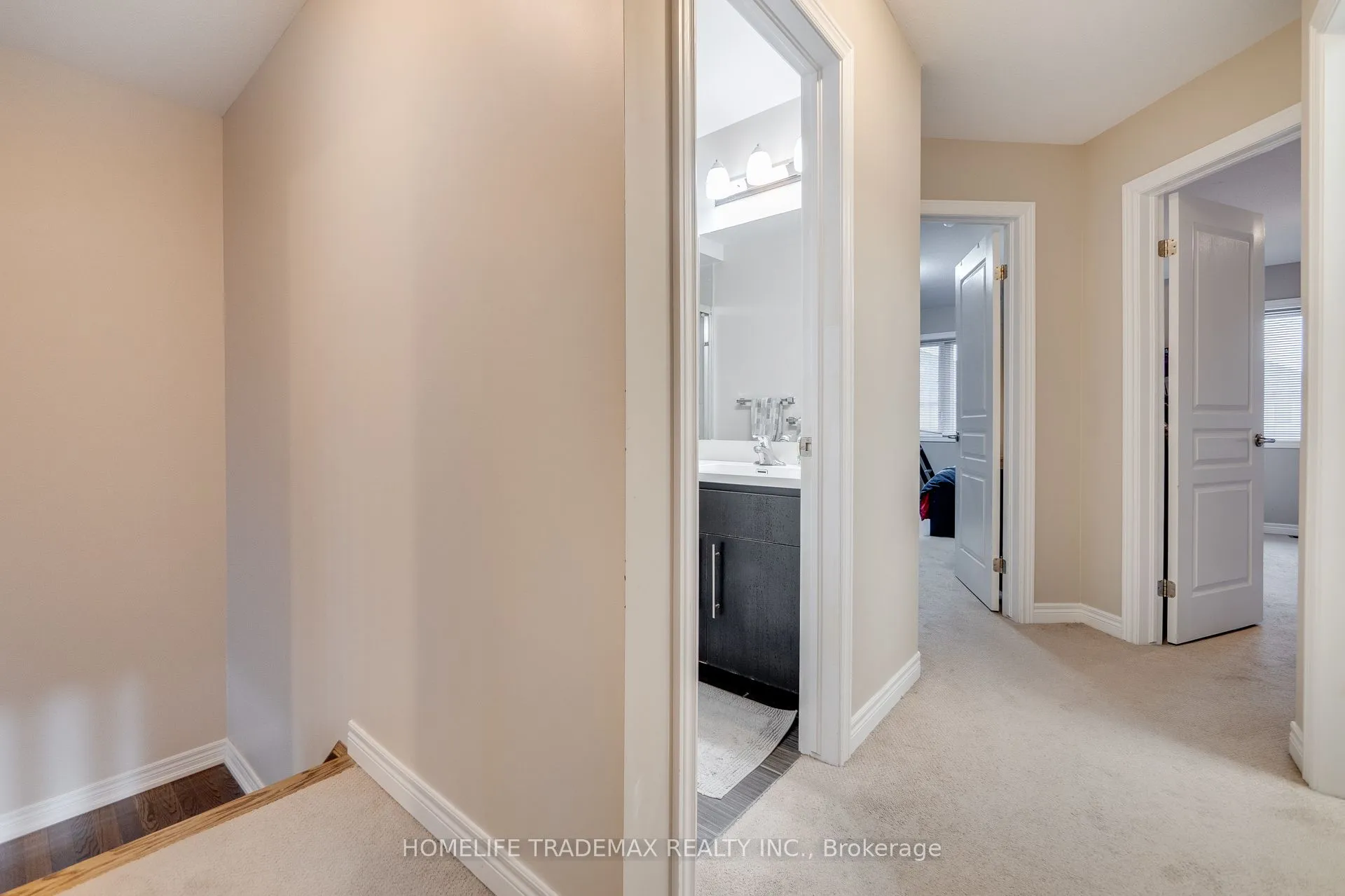 162 Westbank Trail, ON L8J 0H3