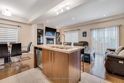 162 Westbank Trail, ON L8J 0H3