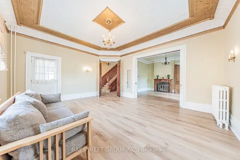 127 Walton Street, ON L1A 1N4