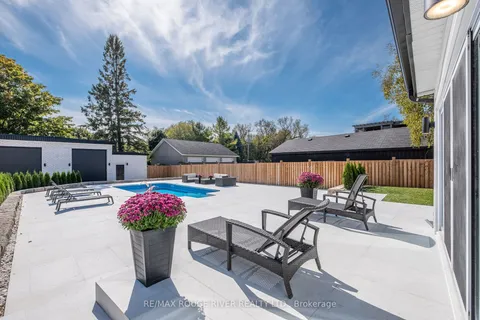 375 King Street, ON K9A 2N6