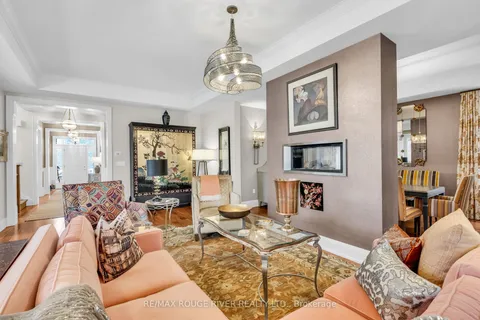 98 Ontario Street, ON K9A 3B3