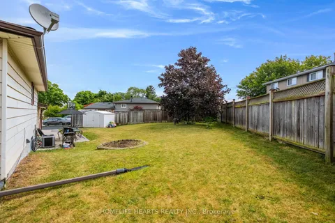 19 Hopewell Crescent, ON L8J 1P3