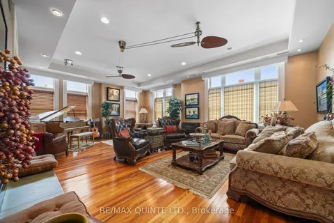 229 Main Street, ON K0K 2T0