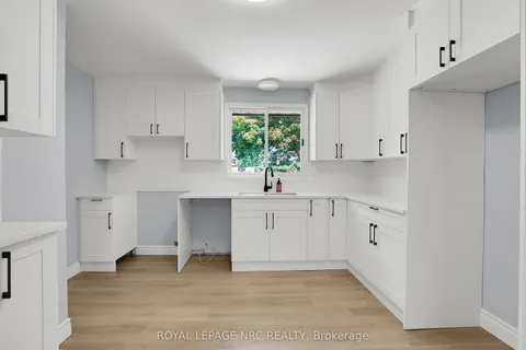 1 Rainbow Drive, ON L2M 7A2