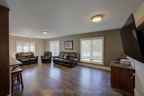 582335 County Road 17 Street, ON L9V 2L6