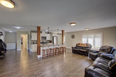 582335 County Road 17 Street, ON L9V 2L6