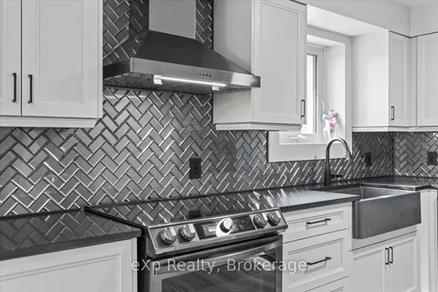 9499 Maas Park Drive, ON N0G 2L0