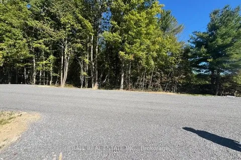 Pt 33A & Pt 33B Autumn Road, ON K0K 3K0
