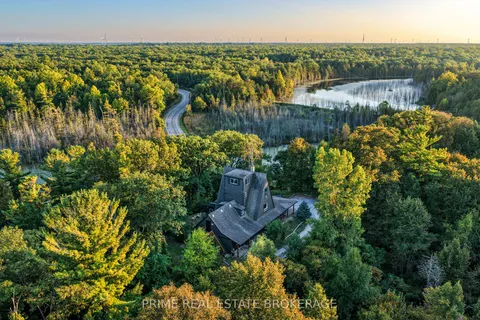 7166 Outer Drive, ON N0M 2L0