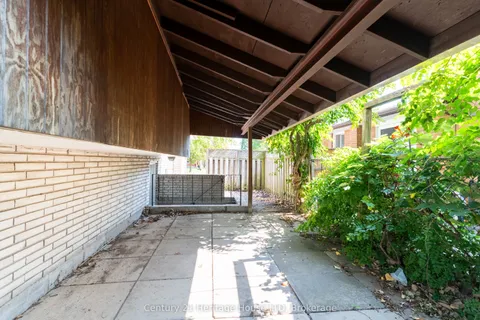 387 First Avenue, ON L3C 5R3