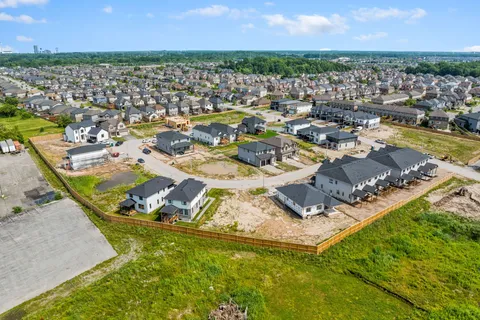 8885 ANGIE Drive, ON L2H 0H9